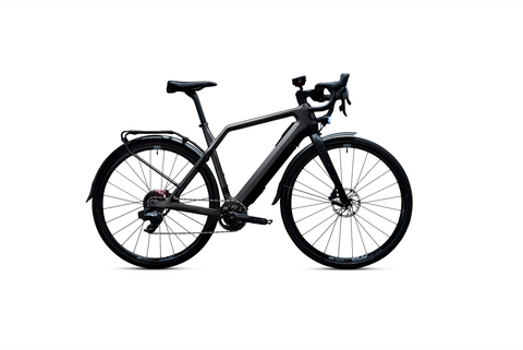 Cyklær E-Gravel mit Streetwear-Kit